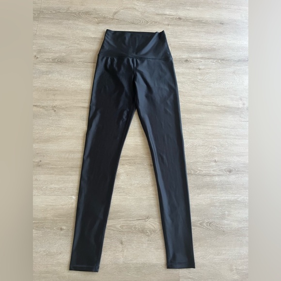Offline by Aerie Hi-rise 7/8 Black leggings Long Inseam SZ M - Picture 1 of 4